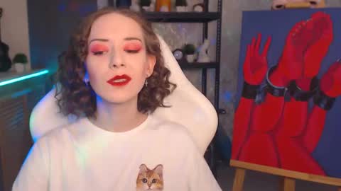 Fascinating   Eyes online show from 12/17/25, 12:49