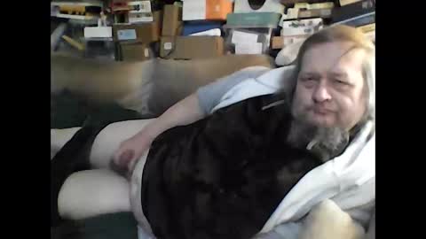 Snapshot of fasteddysex chatting on 12/02/24, 11:51 HoneyCumJuice4U online show from 12/02/24, 11:51