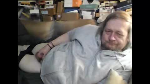 Snapshot of fasteddysex chatting on 12/03/24, 02:58 HoneyCumJuice4U online show from 12/03/24, 02:58