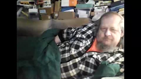 Snapshot of fasteddysex chatting on 12/13/24, 01:37 HoneyCumJuice4U online show from 12/13/24, 01:37