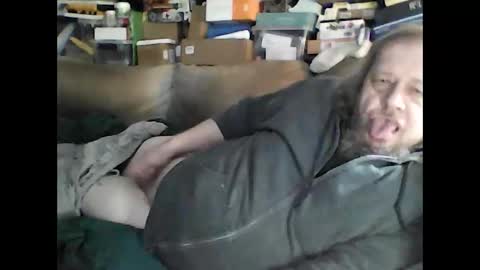 Snapshot of fasteddysex chatting on 12/23/24, 02:45 HoneyCumJuice4U online show from 12/23/24, 02:45