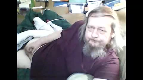 Snapshot of fasteddysex chatting on 02/21/25, 06:48 HoneyCumJuice4U online show from 02/21/25, 06:48