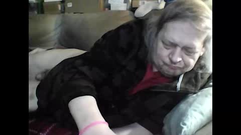 Snapshot of fasteddysex chatting on 03/08/25, 06:10 HoneyCumJuice4U online show from 03/08/25, 06:10