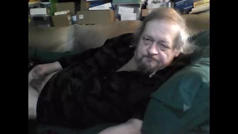 Snapshot of fasteddysex chatting on 10/28/25, 04:49 HoneyCumJuice4U online show from 10/28/25, 04:49