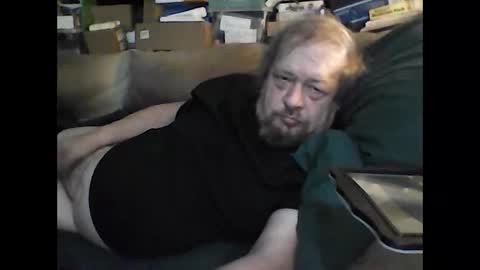 Snapshot of fasteddysex chatting on 10/31/25, 07:20 HoneyCumJuice4U online show from 10/31/25, 07:20