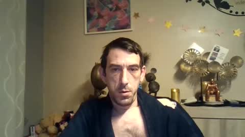 Fastlife online show from 02/09/25, 03:22