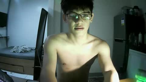 fastfucker_22 online show from 03/19/26, 06:50