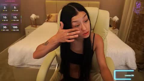 Nellie online show from 09/17/25, 03:24