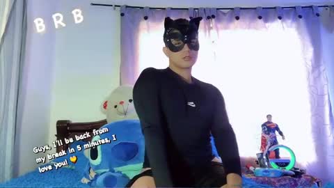 Snapshot of fatass_420 chatting on 02/21/25, 10:15 Johan online show from 02/21/25, 10:15