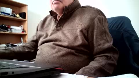 fatbellyitalian3 online show from 12/14/25, 05:40