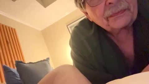 fatdickad online show from 11/18/25, 06:40