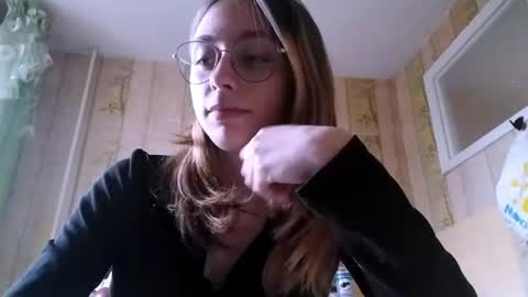 Snapshot of fatimahpanther chatting on 05/18/26, 01:39 Jenny online show from 05/18/26, 01:39