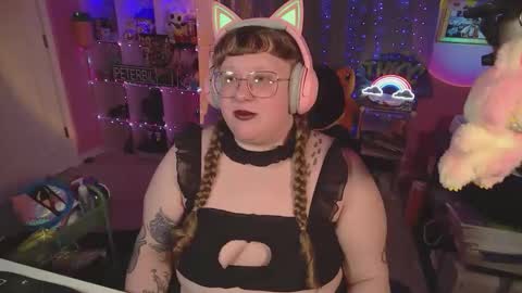 Snapshot of fatveronica chatting on 02/06/26, 06:00 FatVeronica online show from 02/06/26, 06:00