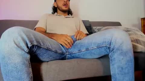 favid95 online show from 12/03/25, 04:16