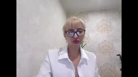 favorite_angel online show from 12/29/24, 04:48