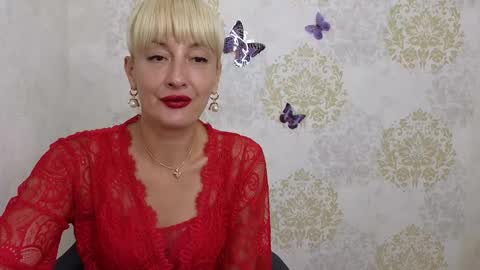 favorite_angel online show from 09/12/25, 09:59
