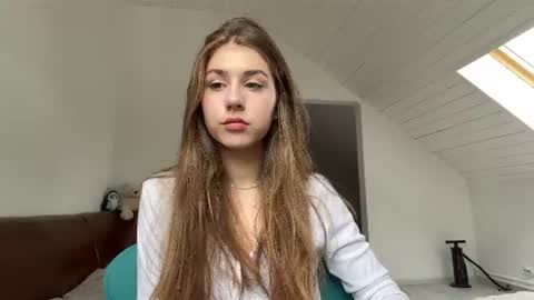 Snapshot of fawnmcgorry chatting on 07/15/26, 02:00 Emily online show from 07/15/26, 02:00