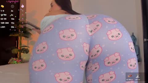 welcome to my world  online show from 12/16/24, 12:26