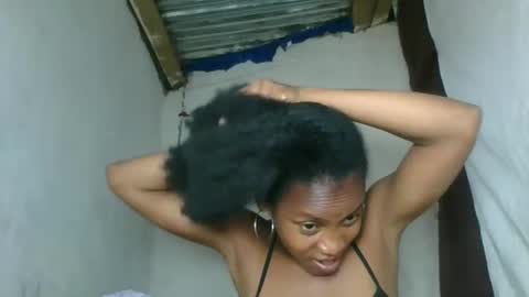 fayence09 online show from 10/31/25, 09:21