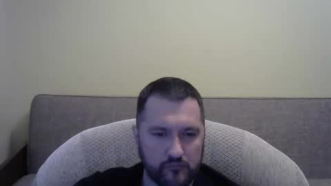 Snapshot of feb82 chatting on 05/11/26, 01:28 feb82 online show from 05/11/26, 01:28
