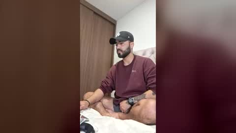 Snapshot of federico_ojitosverdes chatting on 07/19/26, 07:01 Federico Ofarrel online show from 07/19/26, 07:01