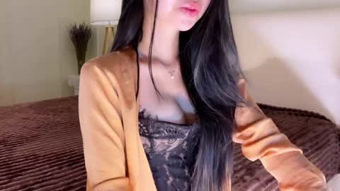 feel_me_00 online show from 02/28/26, 11:06