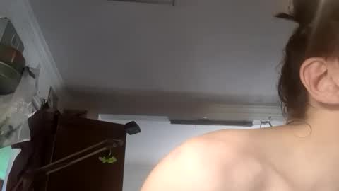 Snapshot of feelfemdom chatting on 04/23/26, 11:42 feelfemdom online show from 04/23/26, 11:42