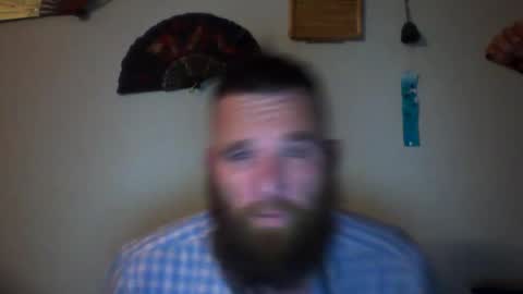 Snapshot of feelgoodnu chatting on 09/19/25, 07:43 PullouProblems online show from 09/19/25, 07:43