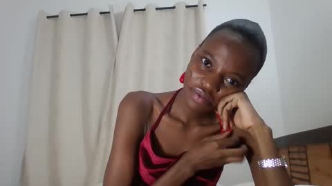 feetlovely507541 online show from 09/27/25, 08:03