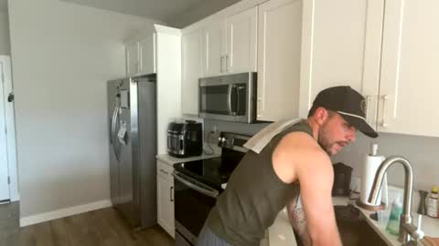 Ethan Slayher online show from 06/10/26, 07:57