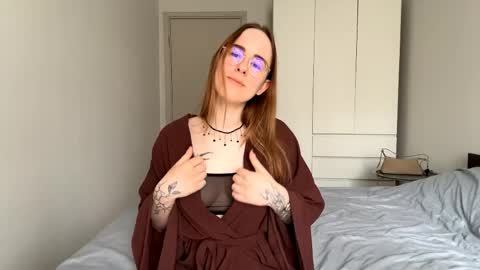 Mary online show from 04/18/26, 06:28