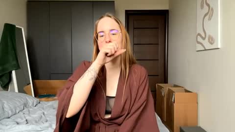 Mary online show from 04/24/26, 08:17