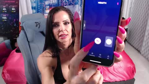 Felicia Hardon online show from 01/30/25, 10:41