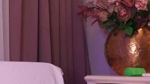 FeliciaKrige online show from 09/11/25, 08:09