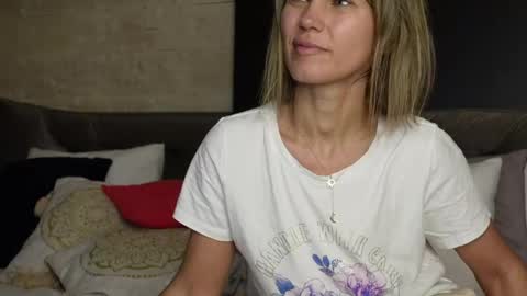 FeliciaKrige online show from 04/18/26, 09:15