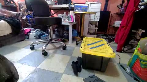 felicitybliss29 online show from 04/17/26, 08:06