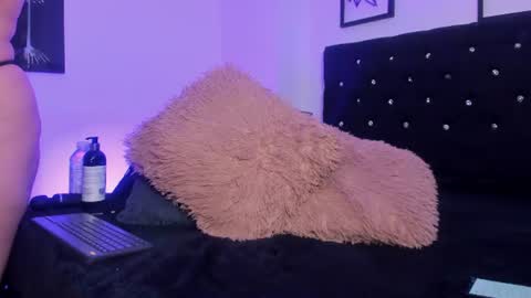 felina online show from 07/10/26, 03:47