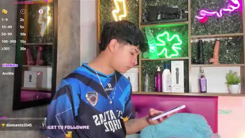 felipe_boy_18 online show from 09/18/25, 11:18