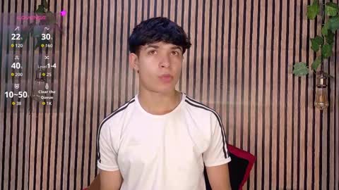felipe_boy_18 online show from 10/21/25, 02:34
