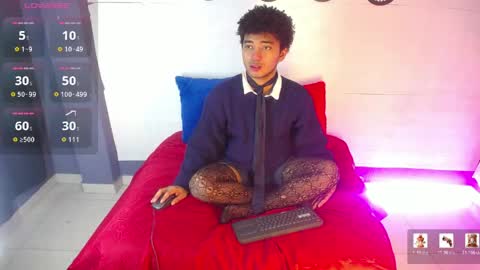 Snapshot of felipecams chatting on 05/11/26, 12:49 andres felipe benitez online show from 05/11/26, 12:49