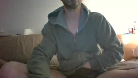 felipesmg2 online show from 10/28/25, 11:36