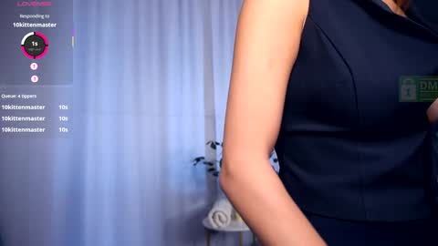 Hello im Nova online show from 10/04/25, 04:32