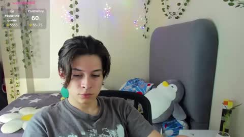 Snapshot of felix_leex chatting on 12/18/24, 07:41 Felix leex online show from 12/18/24, 07:41