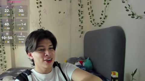 Snapshot of felix_leex chatting on 01/10/25, 07:54 Felix leex online show from 01/10/25, 07:54