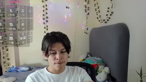 Snapshot of felix_leex chatting on 02/12/25, 07:45 Felix leex online show from 02/12/25, 07:45