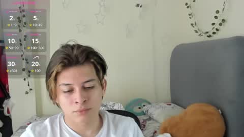 Snapshot of felix_leex chatting on 10/04/25, 08:18 Felix leex online show from 10/04/25, 08:18
