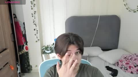 Snapshot of felix_leex chatting on 05/19/26, 07:09 Felix leex online show from 05/19/26, 07:09