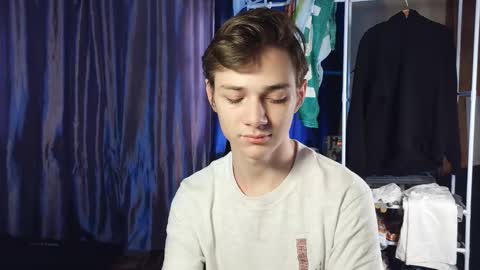 Felix online show from 03/18/26, 09:12