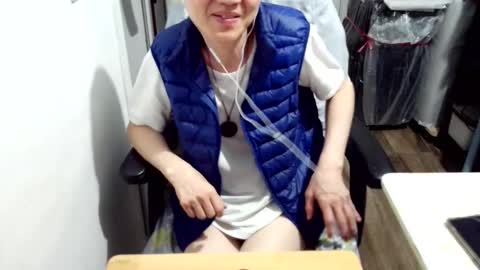 felixlau online show from 12/20/25, 04:36