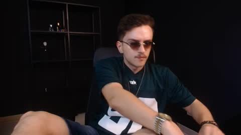 Snapshot of felixstark chatting on 06/17/26, 04:15 FelixStark online show from 06/17/26, 04:15